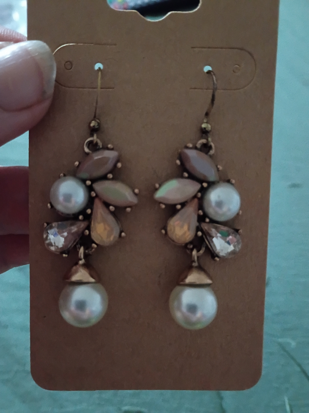 Vintage-Inspired Pink Pearl Drop Earrings